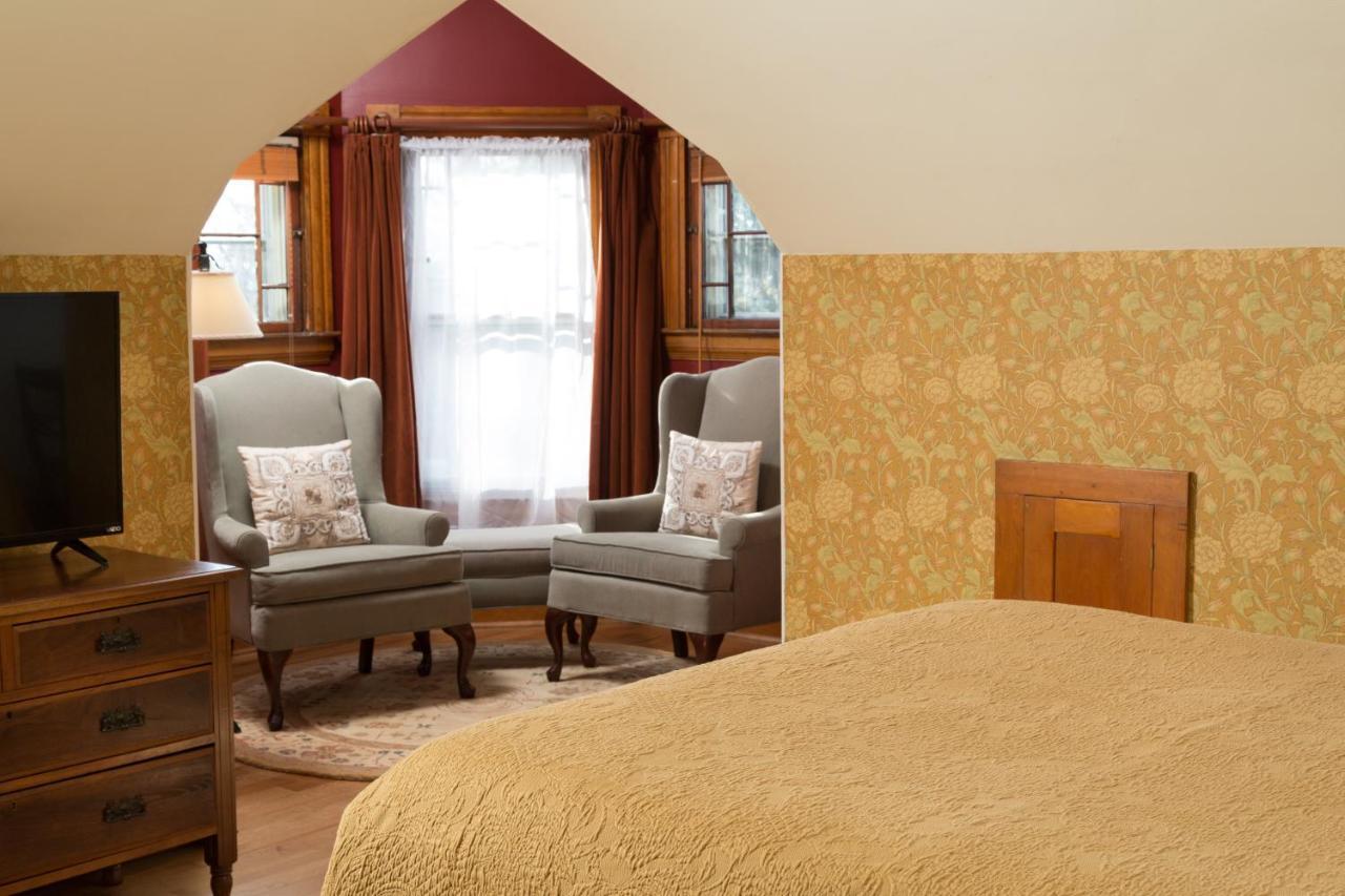 Lang House On Main Street Bed & Breakfast Burlington Zewnętrze zdjęcie
